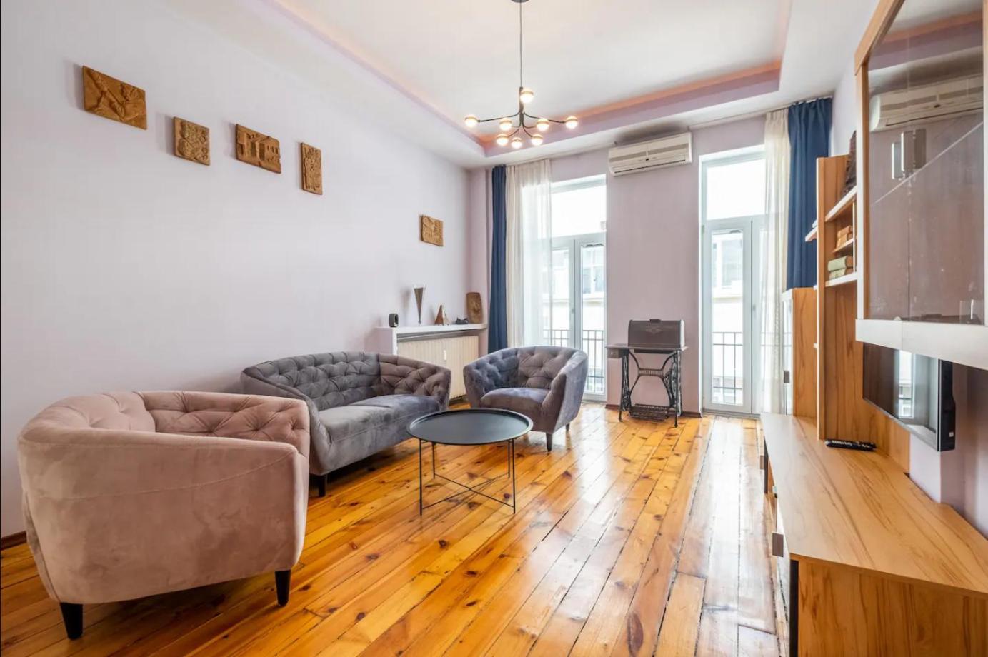 Charming 2Bdr Apartment In Historic Center With Parking София Екстериор снимка