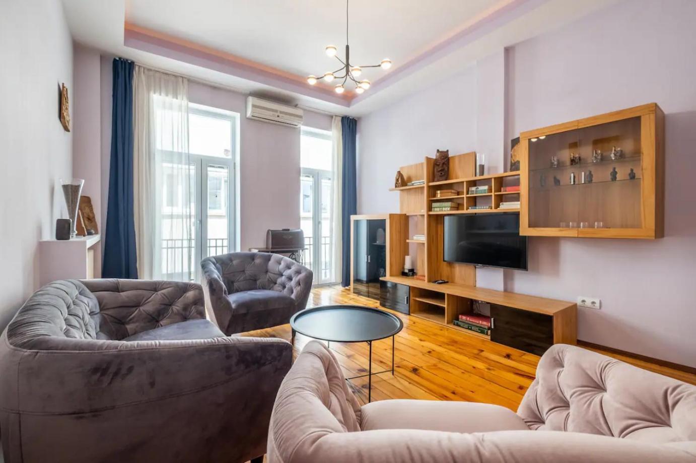 Charming 2Bdr Apartment In Historic Center With Parking София Екстериор снимка