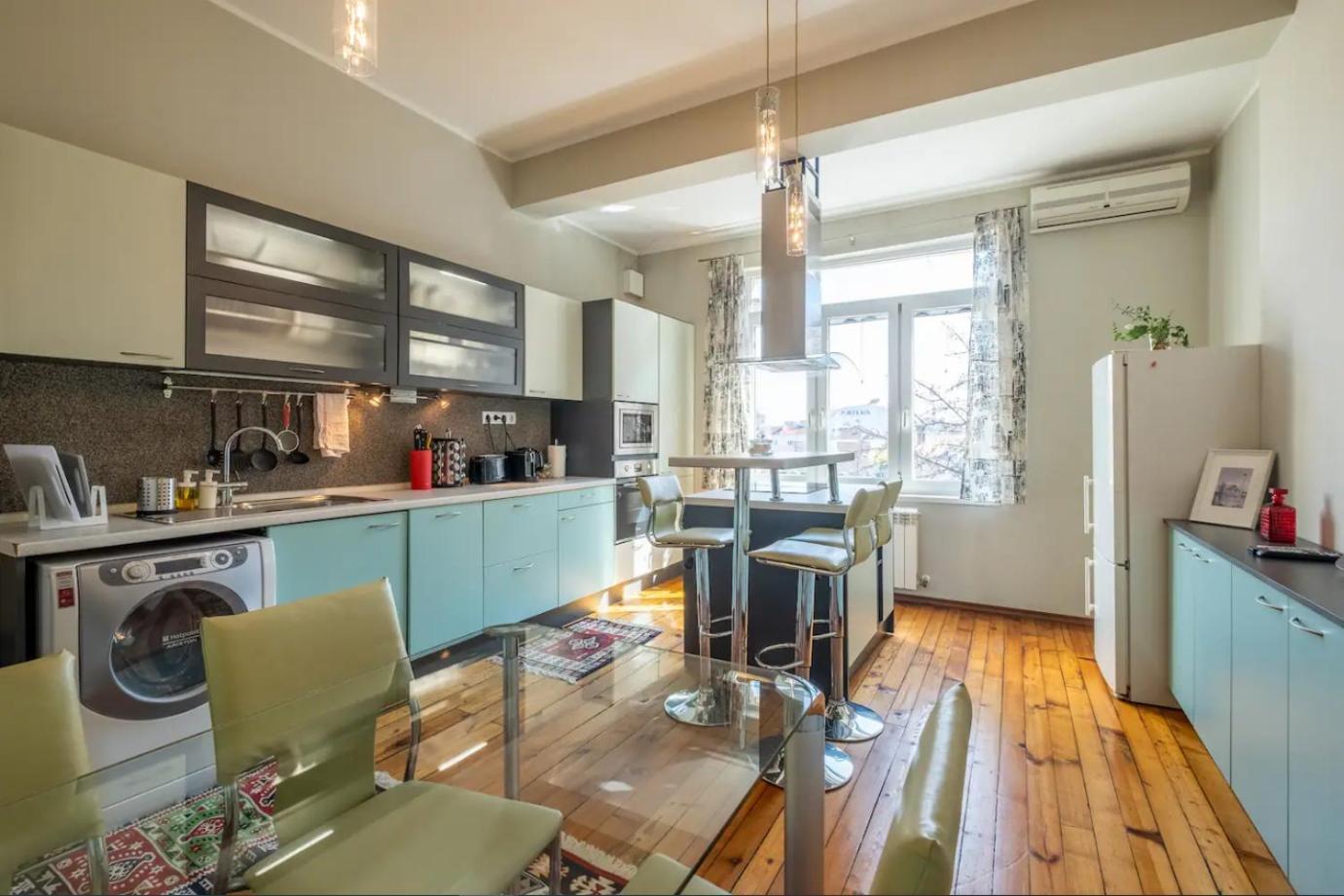 Charming 2Bdr Apartment In Historic Center With Parking София Екстериор снимка